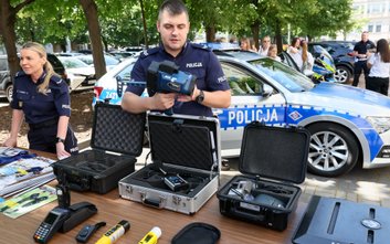 Policjanci zaprezentowali nowy sprzęt