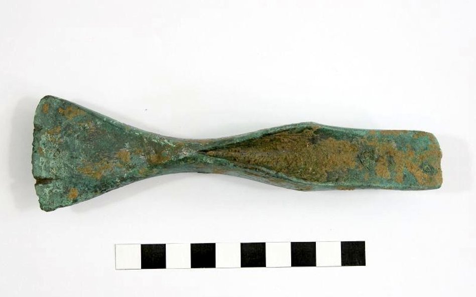 Przedmioty wykonano z brązu w latach 900 - 700 p.n.e.