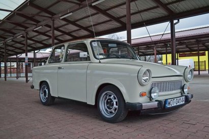Lubimy też inne modele z demoludów. Trabant zawsze wywołuje na twarzach uśmiech.