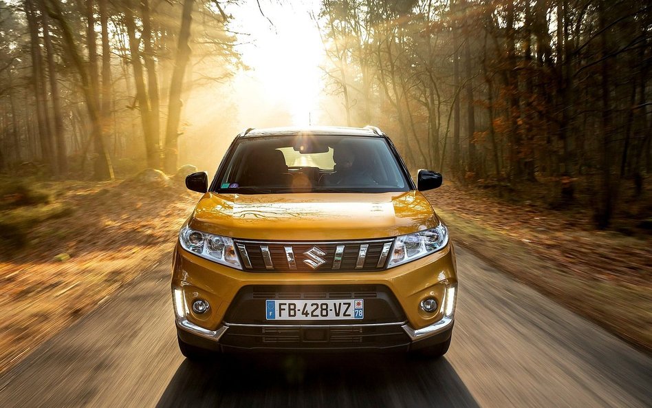 Suzuki Vitara Strong Hybrid: Jak najbardziej oszczędnie