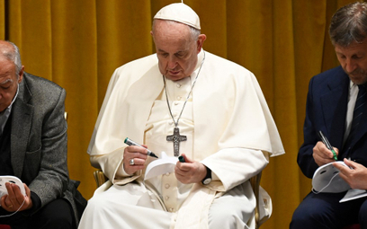 Papież Franciszek pomoże migrantom dostać się do Włoch