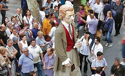 Parada gigantów na Trakcie