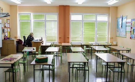 Ćwiek: Szkoły sceptyczne wobec testów