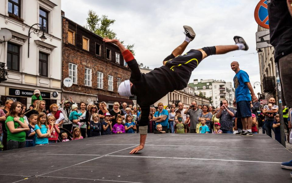 Pokazy B-boy