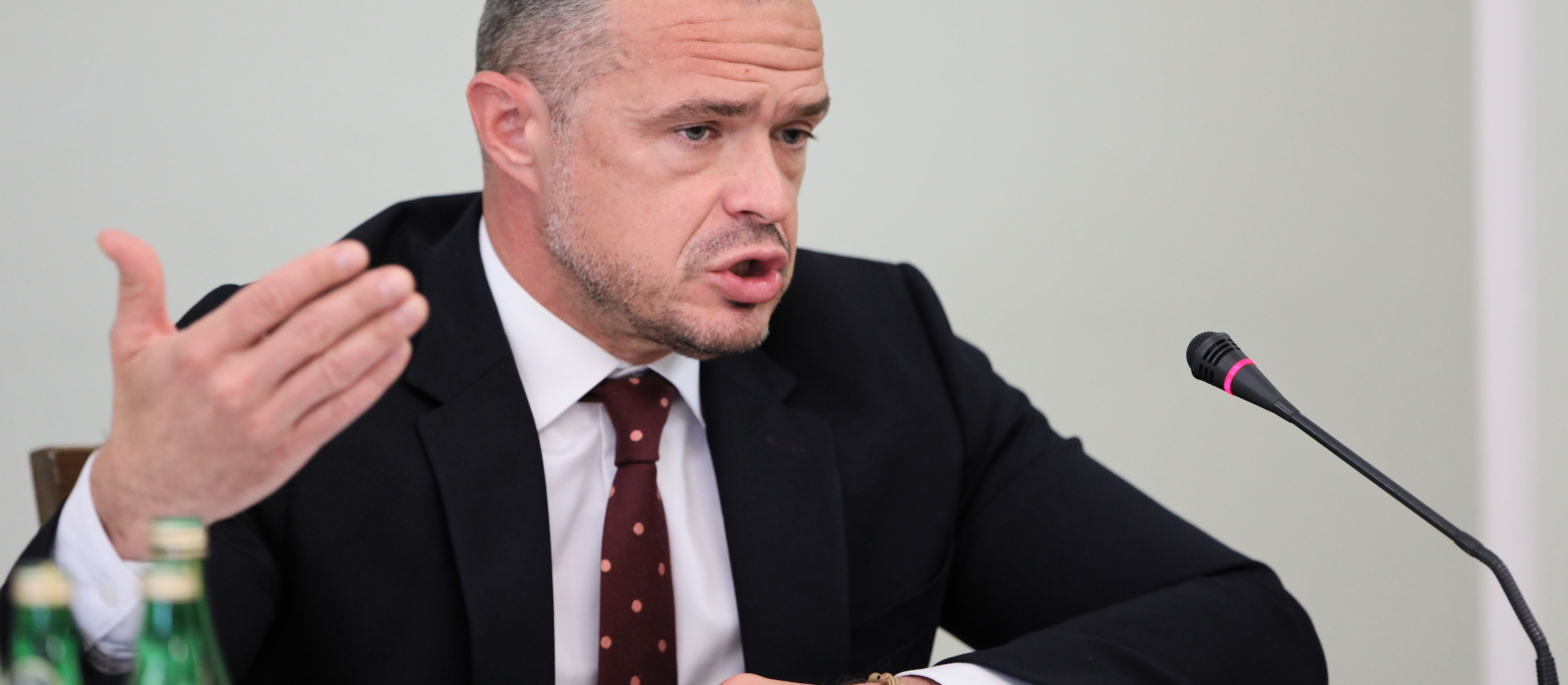 Umorzenie sprawy korupcyjnej Sławomira Nowaka jednak przedwczesne. Szef prokuratury zmienia zdanie