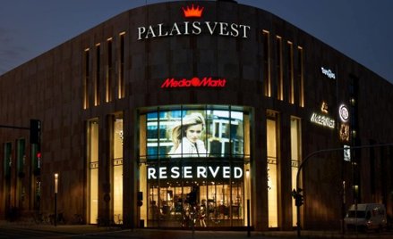 LPP znowu spowalnia otwarcia