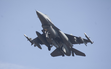 Rutte: W rozmowach o F-16 dla Ukrainy nie ma tabu