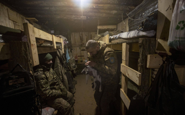 Ukraińscy żołnierze na pozycjach w rejonie Marijinki