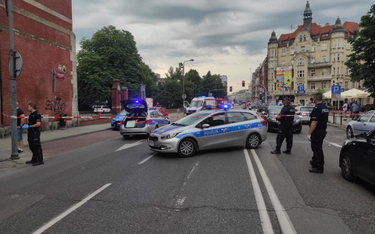 Kierowca miejskiego autobusu w Katowicach, który wczoraj przejechał 19-latkę usłyszał dziś zarzuty.