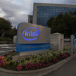 Intel w końcu zawiesza działalność w Rosji