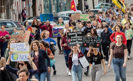 Zmian klimatu boimy się bardziej niż wojny i dyskryminacji