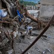 Skutki nagłych powodzi i osuwiska w Nepalu