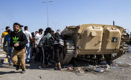 Irak: Ambasada USA potępia przemoc wobec demonstrantów