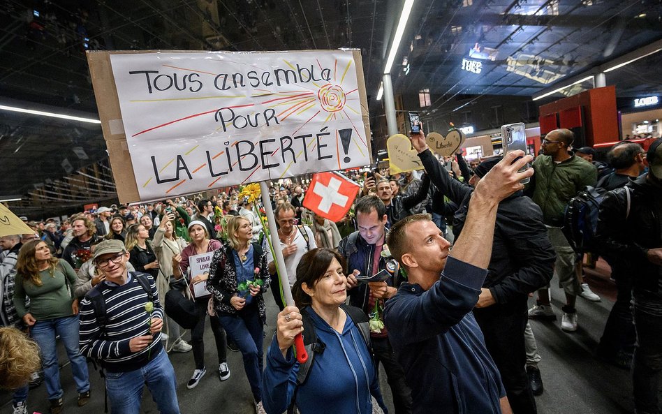 Berno, protest antyszczepionkowców