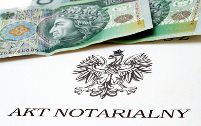 Fiskus kwestionuje opłaty naliczane przez notariuszy