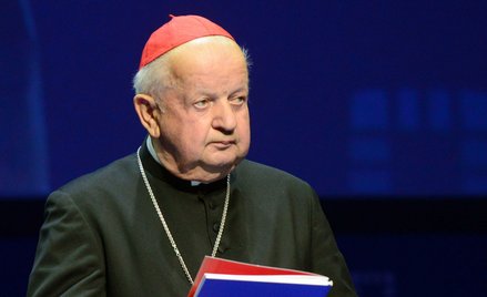 Nieoficjalnie: Kard. Stanisław Dziwisz oczyszczony z zarzutów