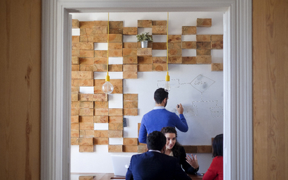 Startupy nakręcają popyt na biura coworkingowe