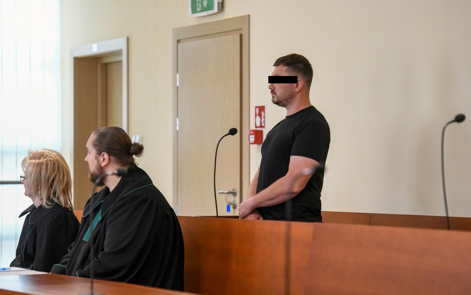 Proces Daniela M. oskarżonego o znieważenie i zniesławienie sędzi białostockiego sądu okręgowego.