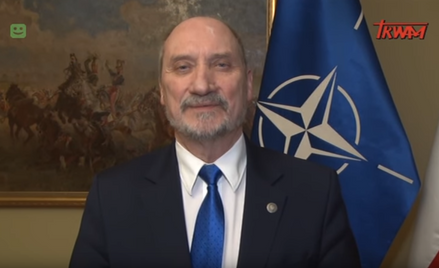 Macierewicz podsumował "sukces rządu PiS"