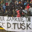 Co wolno skandować i pisać na transparentach