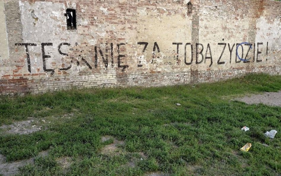 Tęsknię za Tobą Żydzie ul. Brzeska 8 w Warszawie