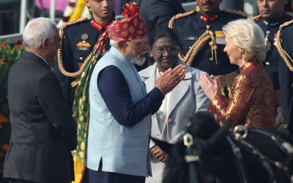 Antonio Costa, Narendra Modi i Ursula von der Leyen w czasie obchodów święta narodowego Indii