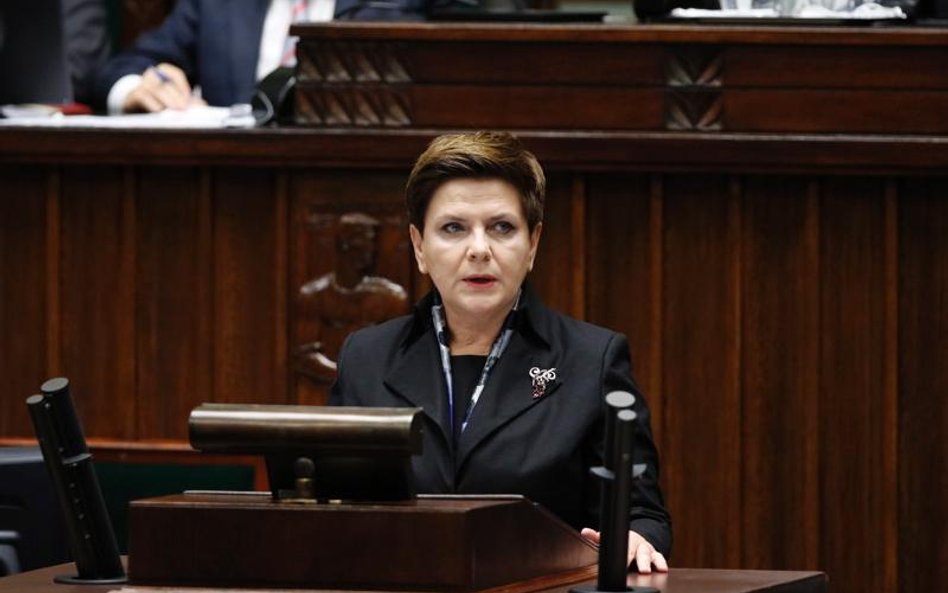 Expose premier Beaty Szydło