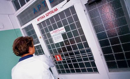 Fundacja, która wynajmowała pomieszczenia w szpitalu w Puławach jest mu winna 50 tys. zł. Dziś w tym