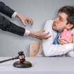 Egzekucja komornicza z umowy zlecenia czy umowy o dzieło
