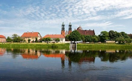 Poznański Ostrów Tumski: pod fundamentami gotyckiego kościoła znajduje się pałac z czasów Mieszka I,