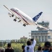 Suchoj Superjet-100 po starcie zawrócony na lotnisko