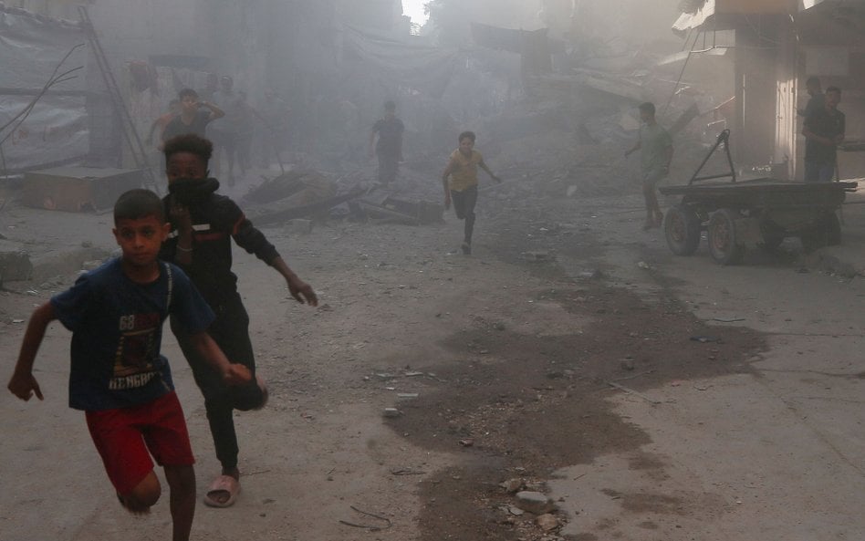 Izraelski atak lotniczy na dom w mieście Gaza, 27 czerwca 2025 r.