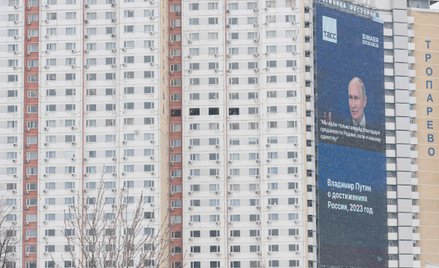 Władimir Putin wypełnia sobą całą przestrzeń publiczną w Rosji. Reszta kandydatów woli się nie wychy
