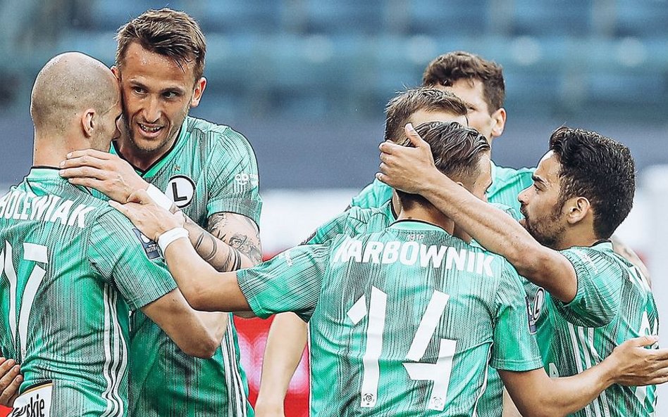 Ekstraklasa: Arka patrzyła jak Legia ładnie gra