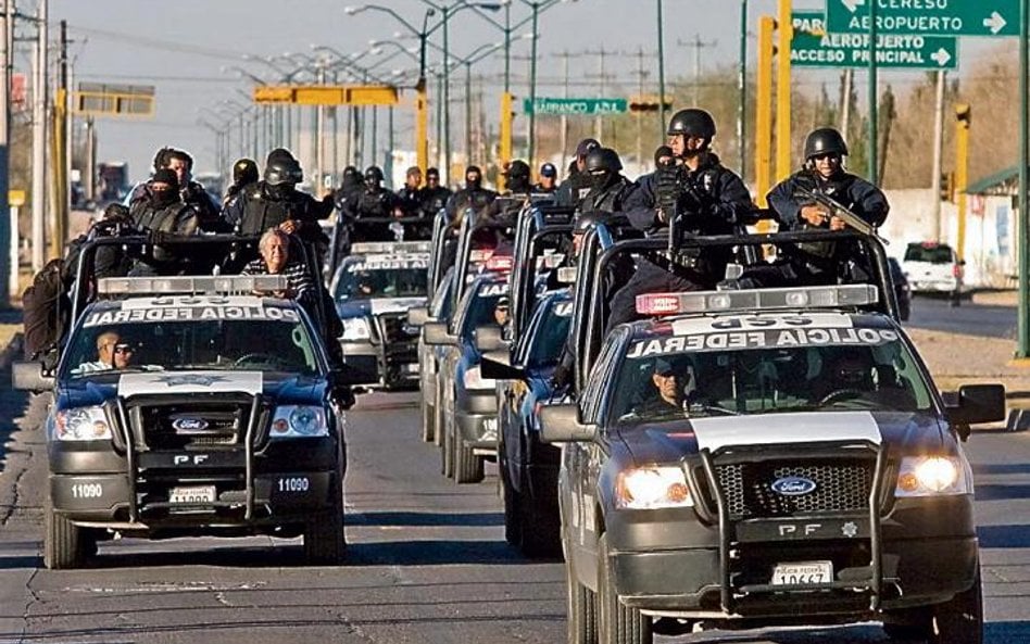 patrol policyjny w Ciudad Juarez, tuż przy granicy ze Stanami Zjednoczonymi (fot: Ronaldo Scmidt)