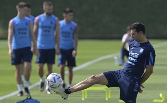 Trener Argentyny Lionel Scaloni podczas treningu