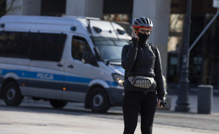 Wirus zniknie, inwigilacja zostanie