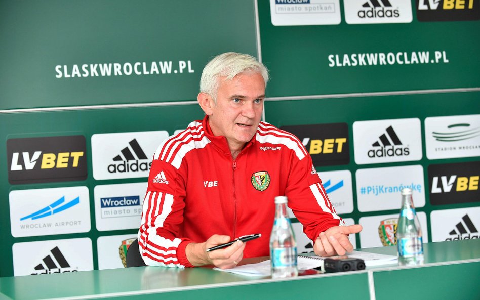 Drużyna Jacka Magiery (na zdjęciu) nie poniosła jeszcze w tym sezonie porażki