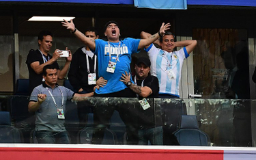 Diego Maradona podczas meczu Argentyna - Nigeria w Sankt Petersburgu