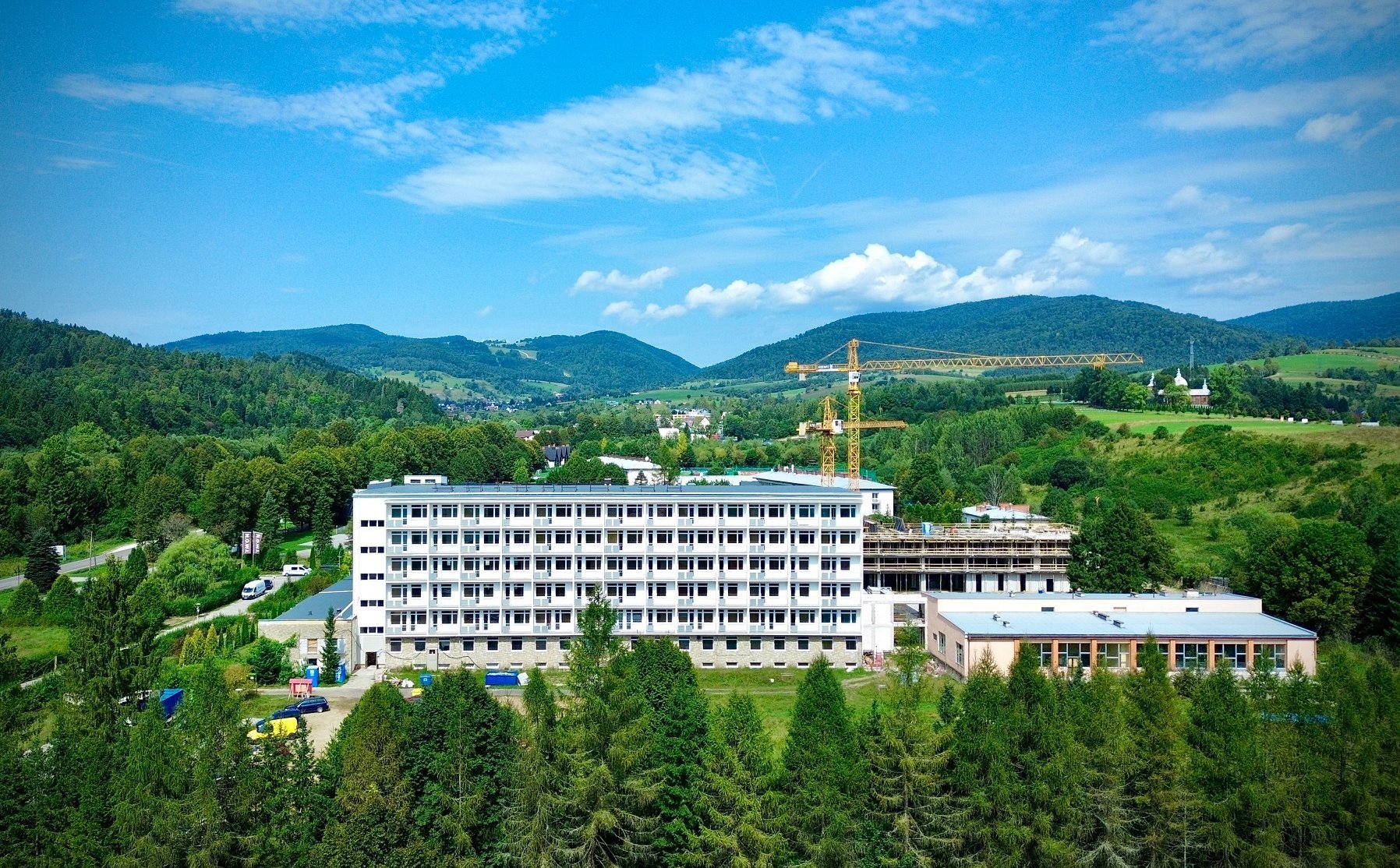 Arche otwiera kolejny hotel. Modernistyczne sanatorium Gwiazda Gór w nowej odsłonie