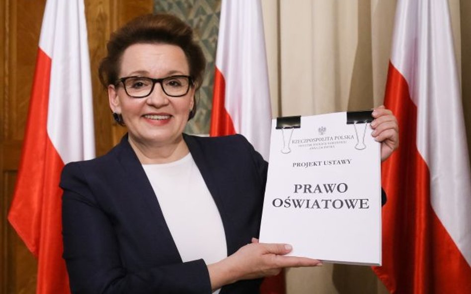 Pieniądze na reformę oświaty - MEN i samorządowcy różnią się w ocenach