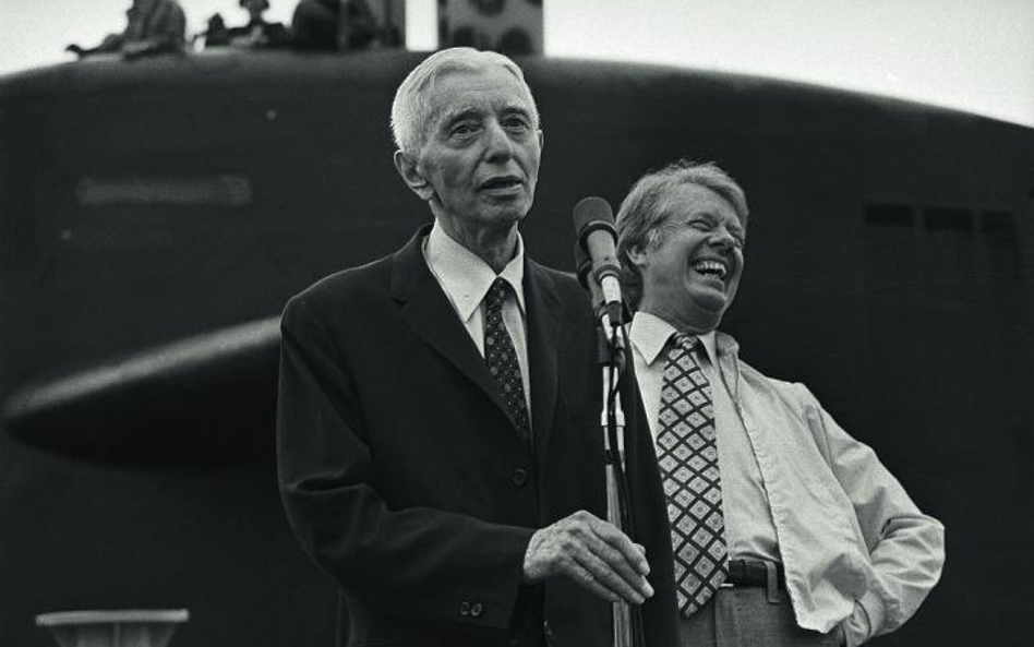 Hyman Rickover i prezydent Jimmy Carter na pokładzie „Nautillusa”