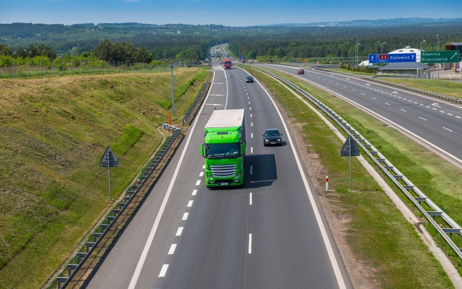 Koniec szlabanów na A4 Katowice - Kraków. Za pół roku kierowcy pojadą bez opłat