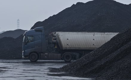 Senat przyjął ustawy regulujące ceny węgla i energii