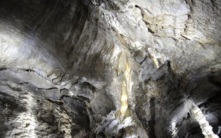 Jaskinie w Han-sur-Lesse w Belgii