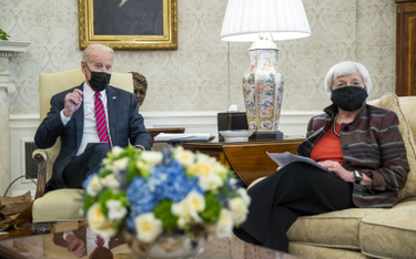 Janet Yellen (po prawej), pierwsza kobieta sekretarz skarbu w historii USA, zapowiada podatkową rewo