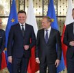 Przewodniczący PO Donald Tusk (2P), liderzy Trzeciej Drogi Szymon Hołownia (2L) i Władysław Kosiniak
