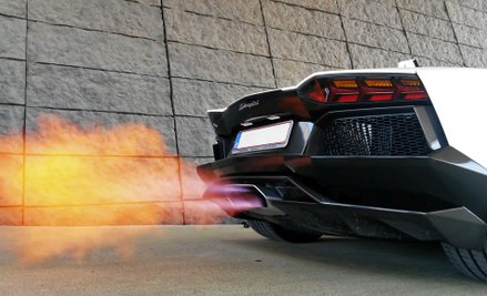 Szwajcarzy chcą radarów dla zbyt głośnych samochodów