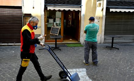 Włochy: Spada liczba zgonów. Utrzymuje się liczba nowych przypadków