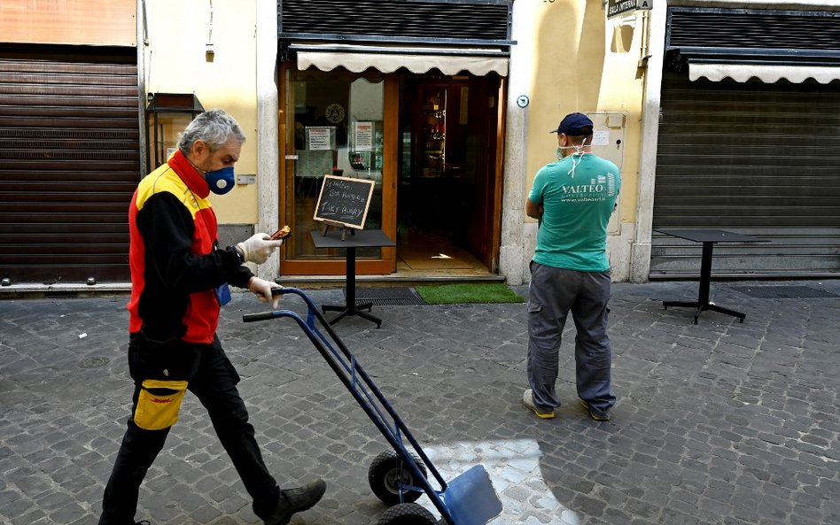 Włochy: Spada liczba zgonów. Utrzymuje się liczba nowych przypadków